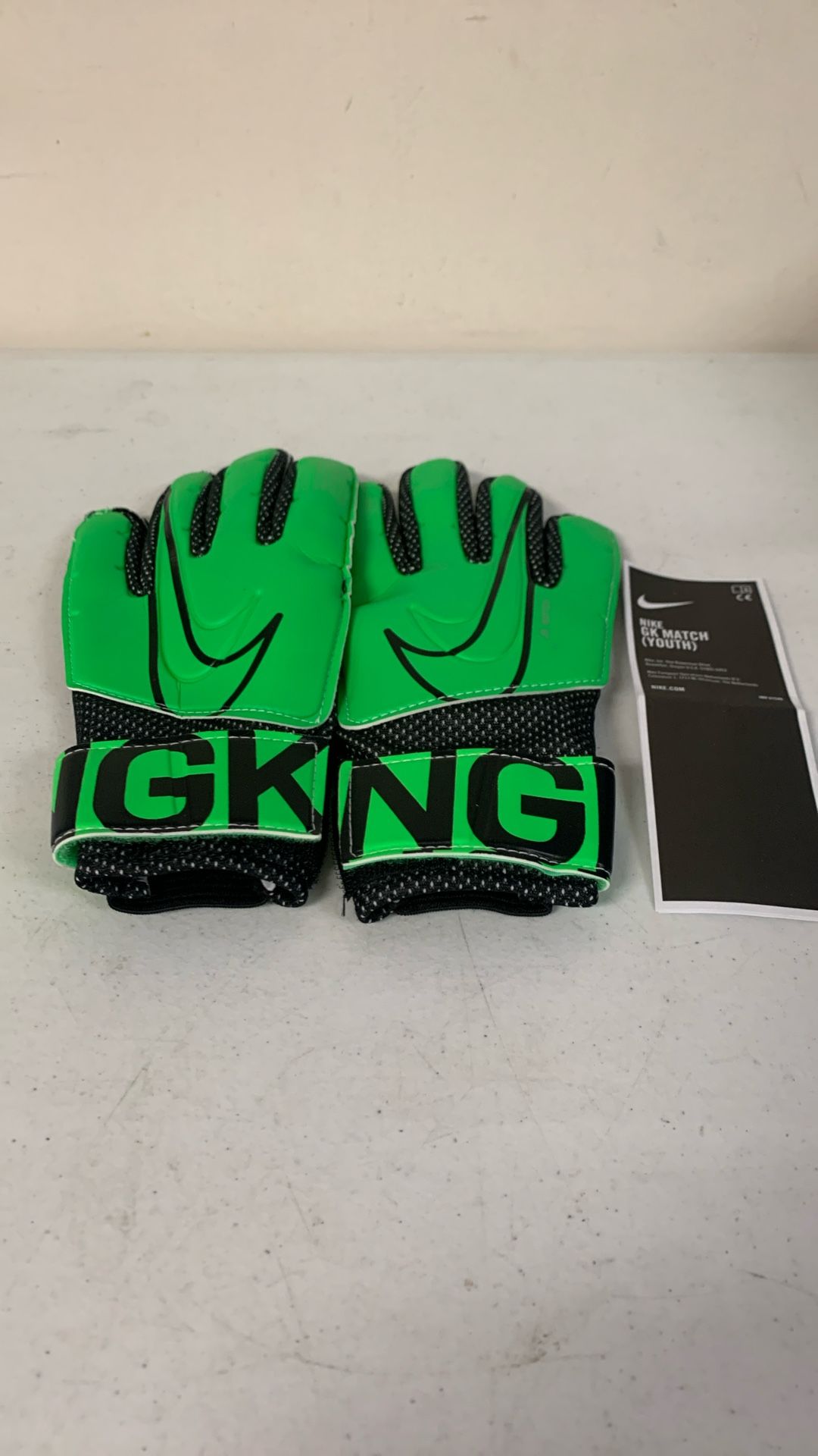 Nike Jr. GK Match Youth Glove. Sz 6. Green /Black. Ez
