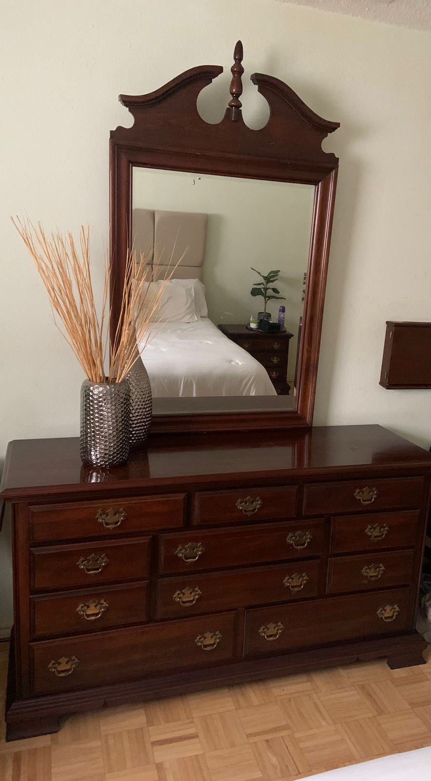 SALE - 6 Piece Bedroom Furniture