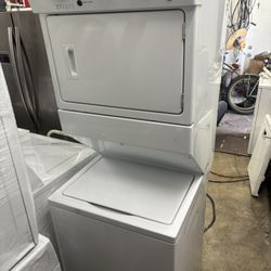 Whirlpool Stackable 27” Wide Washer And Gas Dryer 