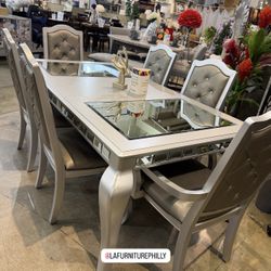 DINING TABLE SET