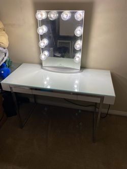 Vanity Desk with Hollywood Lighted Mirror