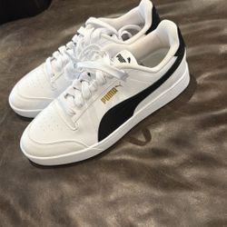 Puma Shuffle sneakers in white and black with gold accents (8)