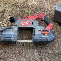 Milwaukee Bandsaw