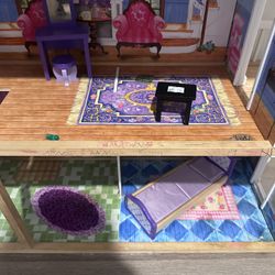 Wooden 3 Level Doll House 