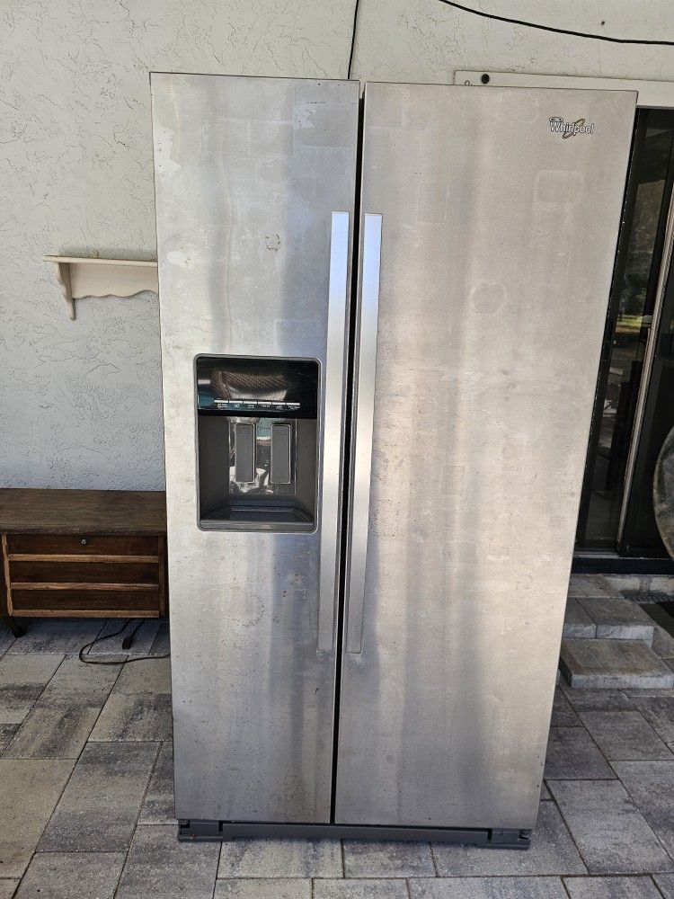 Whirlpool Stainless Steel Side by Side Refrigerator
