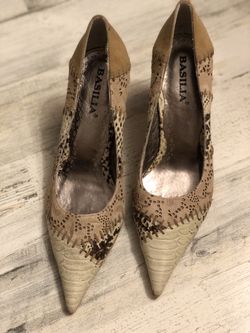 Women’s Italian shoes brand new Size 8 $20