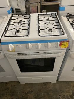 Hotpoint Gas Stove 24”