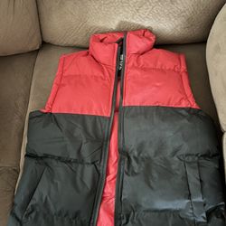 Boys Puffer Vest Size 14-16