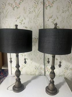 2 Lamps