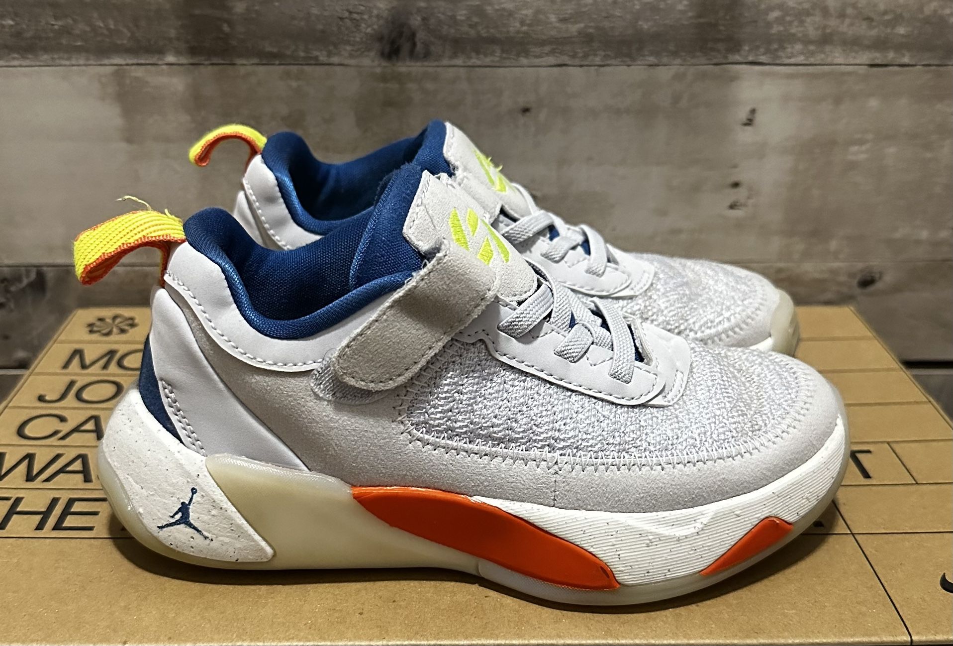 Toddler JORDANS ~ Size 11.5C ~ RARE FIND!!