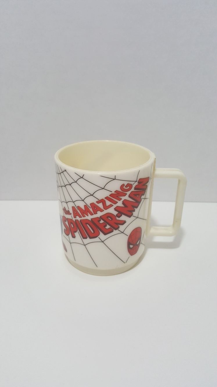 1977 Deka Spider-Man cup
