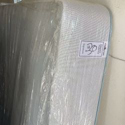 Q Mattress Thickness 10 in
