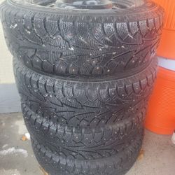 Tires/llantas 