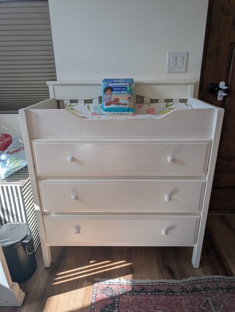 Baby Changing Table Dresser