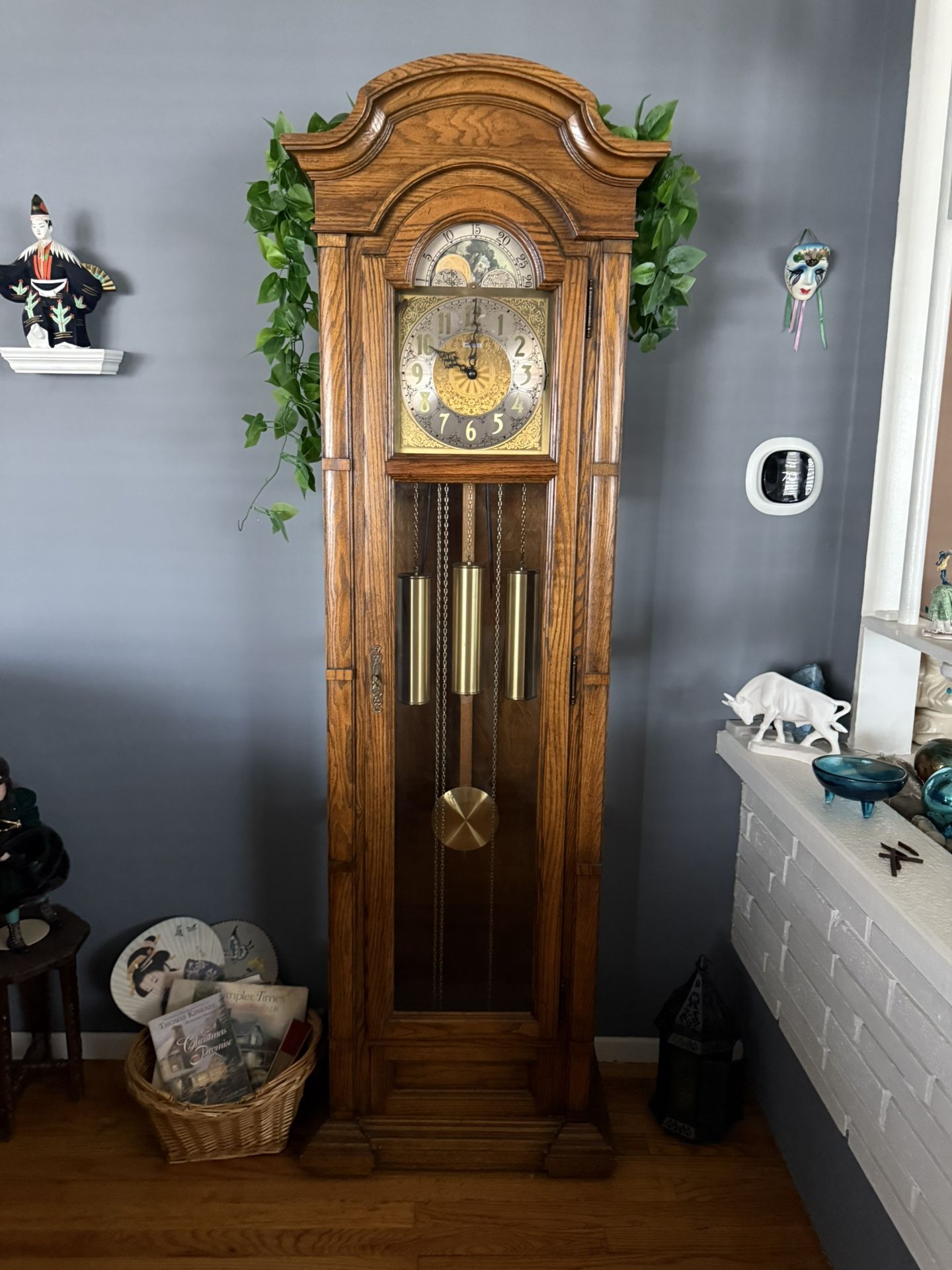 Antique Howard Miller Grandfather Clock