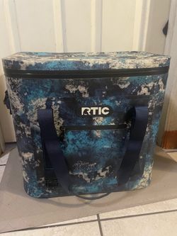 Rtic Soft Cooler