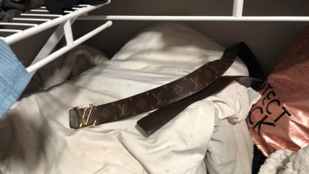 Louis Vuitton Monogram Belt Gold Buckle