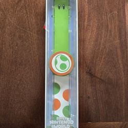 SUPER NINTENDO WORLD - YOSHI POWER-UP BAND