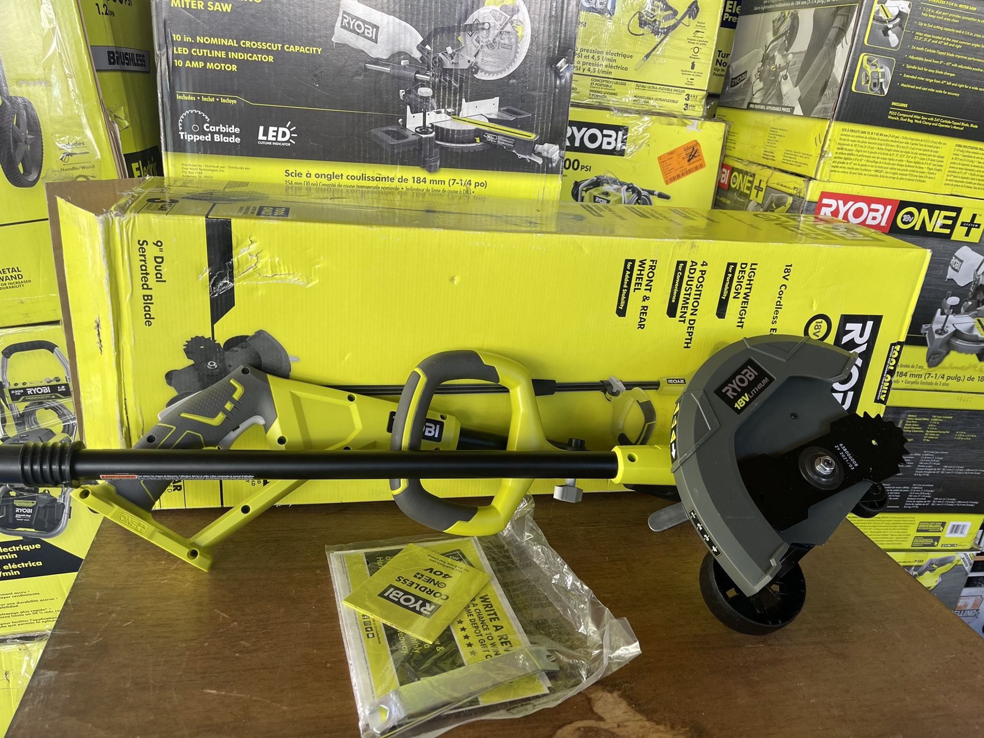 RYOBI ONE+ 18V Cordless Battery Edger (Tool Only