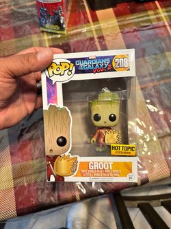 Funko Pop Groot #208 Hot Topic Exclusive