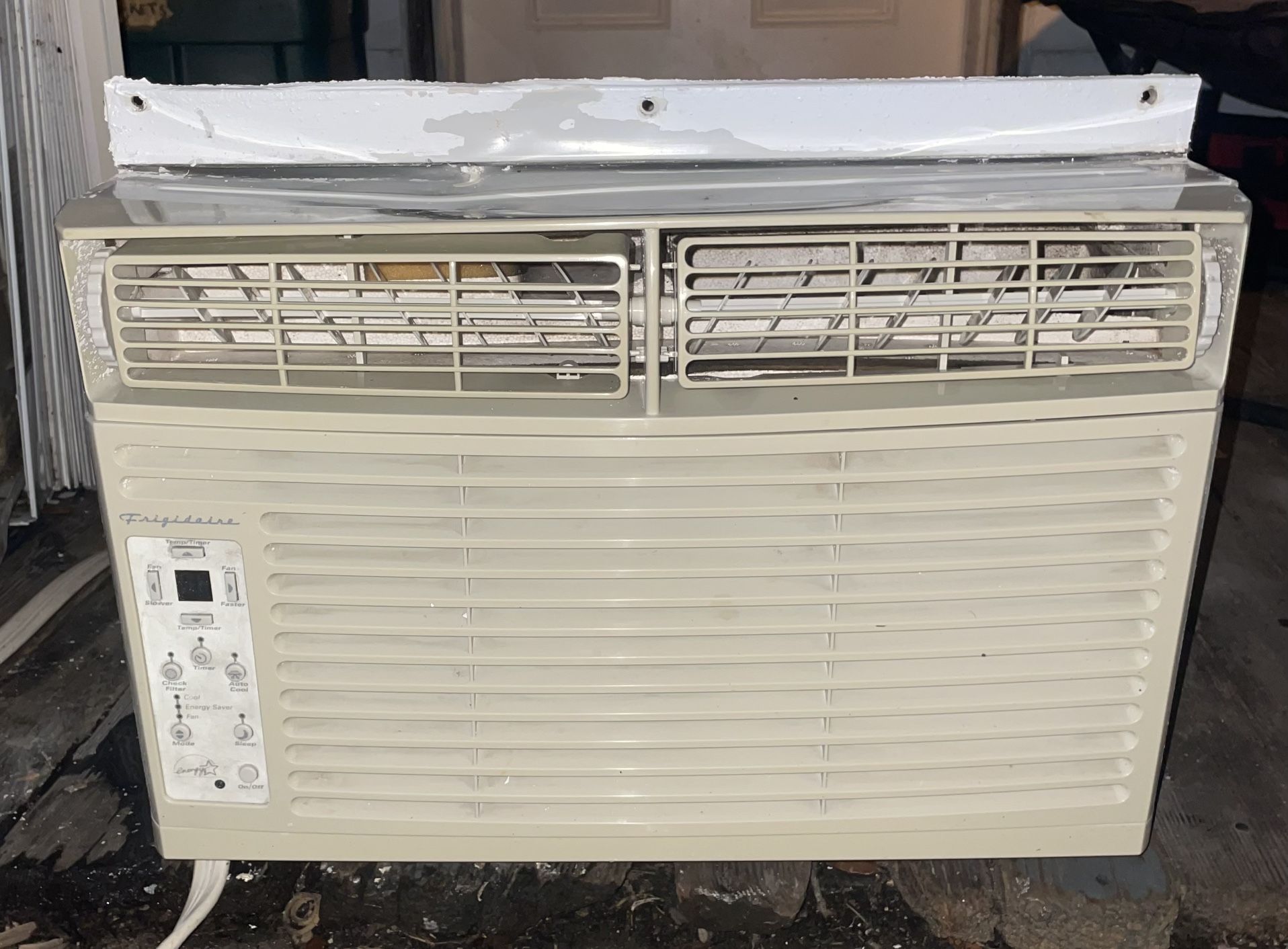 Frigidaire AC Window Unit 6500 BTU