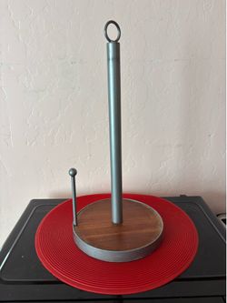 Towel holder