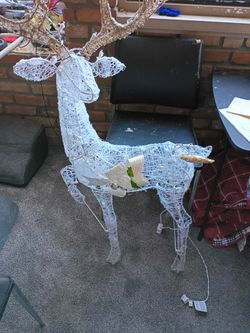 Flashing Lights Raindeer 