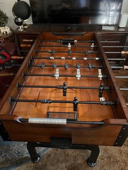 Fuse ball table