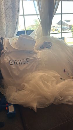Bride Bundle - Vail, Hat etc..