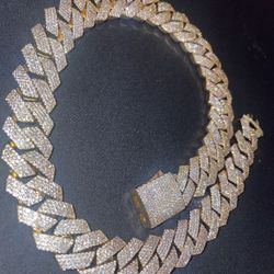 Chunky 20mm Fully Iced Out Cuban Link