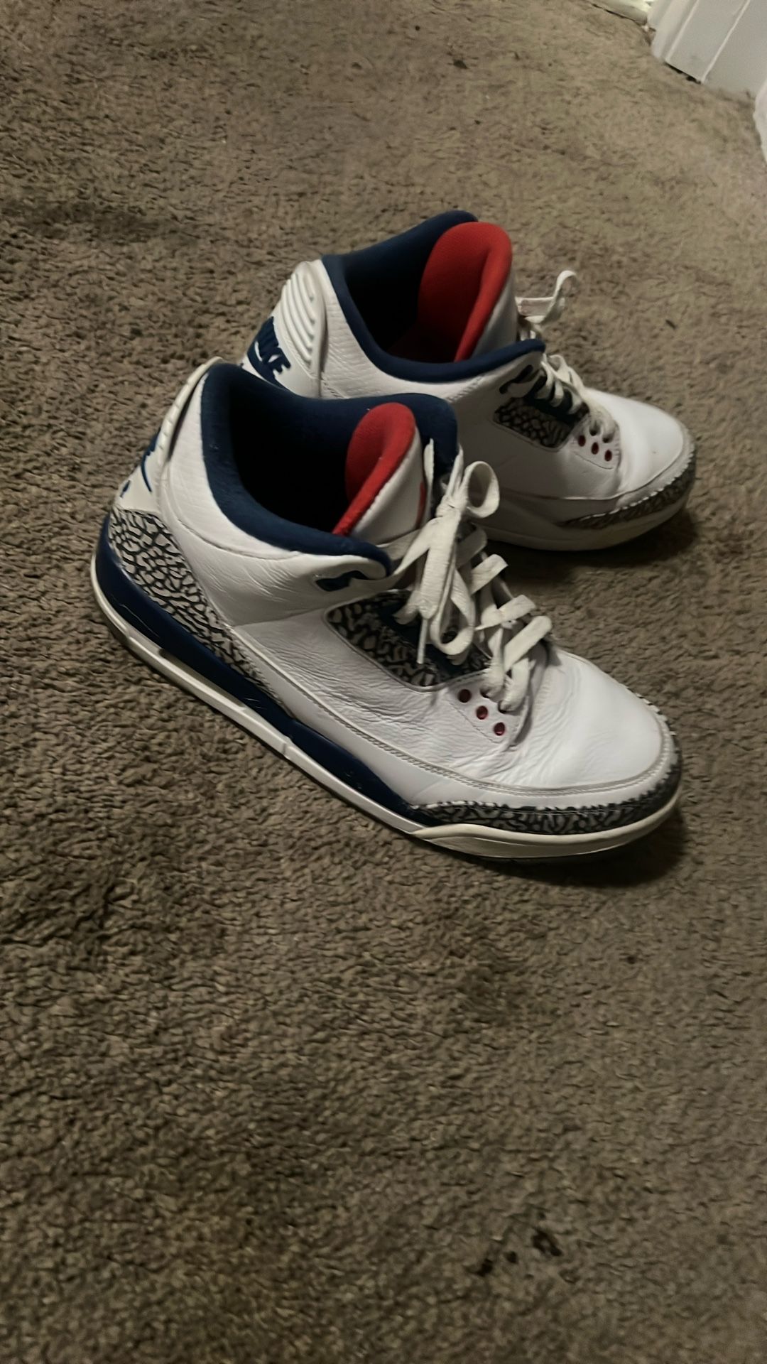 Jordan 4s 