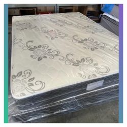 Queen size mattress / Colchon