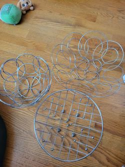Baskets wire