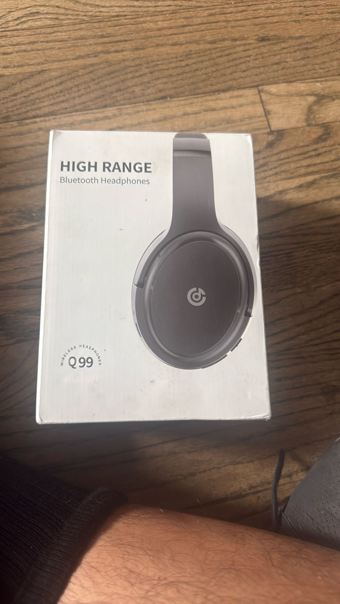 High range Bluetooth headphones