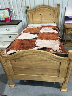 Twin Bed