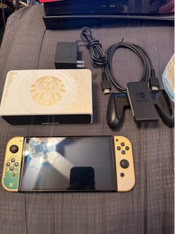 Nintendo Switch OLED The Legend of Zelda: Tears of the Kingdom