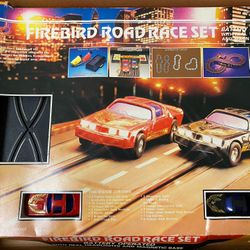 Vintage 1985 Super Speed Firebird Road Race Set Slot Car Battery Operated Track