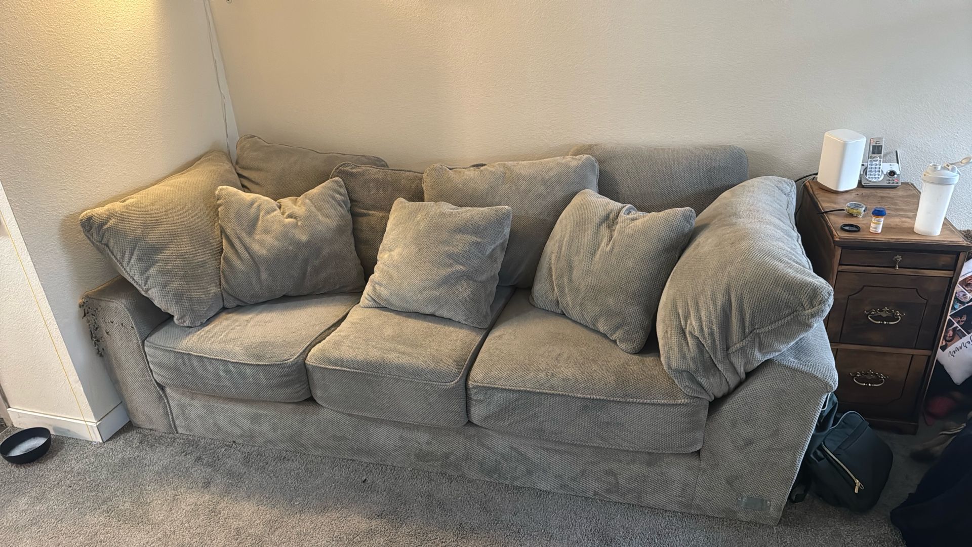 FREE COUCH !!!