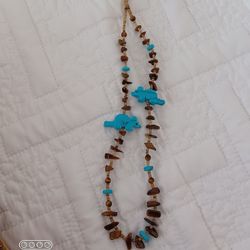 Vtg.Carved Turquoise Bears & Tiger Eye Stones& Heishi Shells Necklace-22 In.