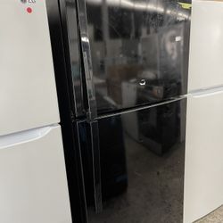 Whirlpool Top And Bottom In Glossy Black Open Box