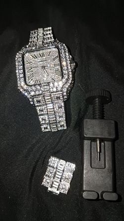 Luxury Diamond *C* watch