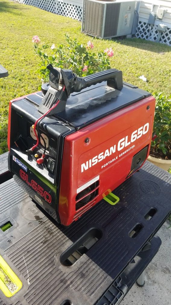 Nissan 650 watt generator portable