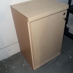FREE DRAWER
