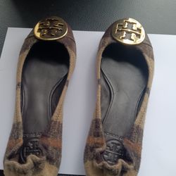 Tory Burch Plaid Flats Size 6
