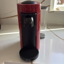 De'Longhi Nespresso Vertuo Coffee & Espresso Maker