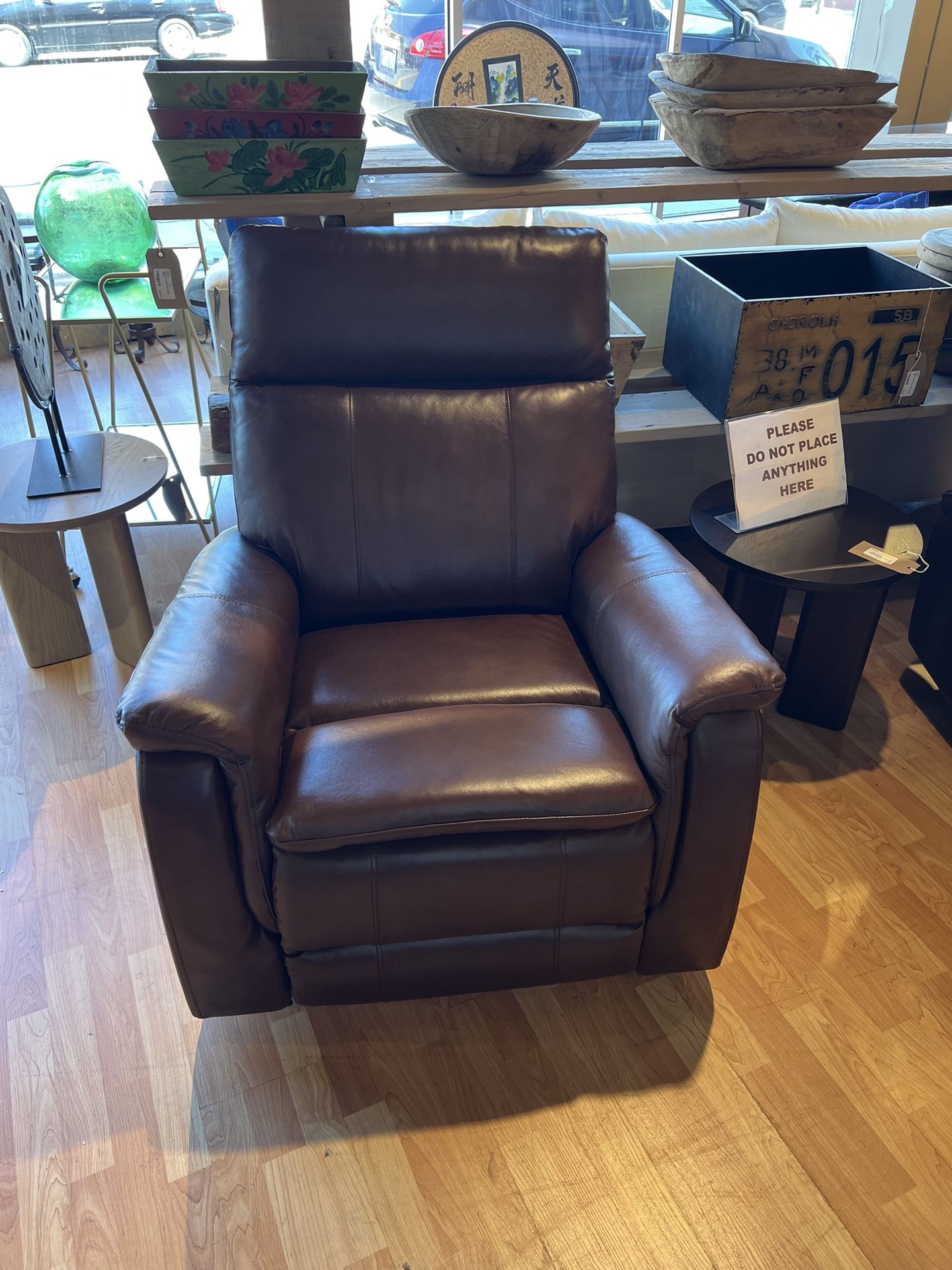 CHAIR RECLINER: Power Recliner Brown & Gray Leather Chair (UK70765M-L1-1E) SKU 942ND3