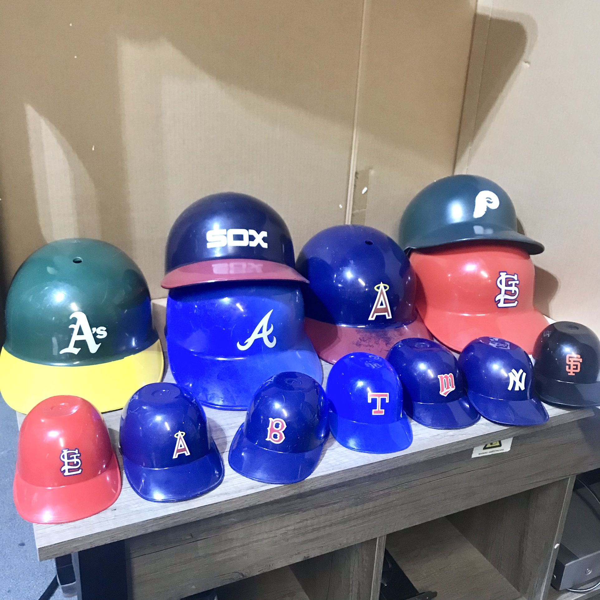 Laich 1969 Collectible Baseball Helmets Sports Souvenirs Lot