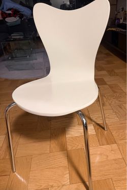 White dining chair (set of 2)