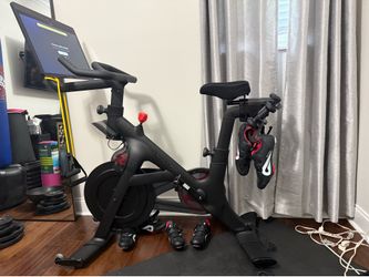 Peloton Bike