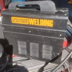 Chicago Electric 90 Amp Flux Wire Welder
